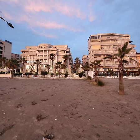 Holiday House Durres Exterior photo